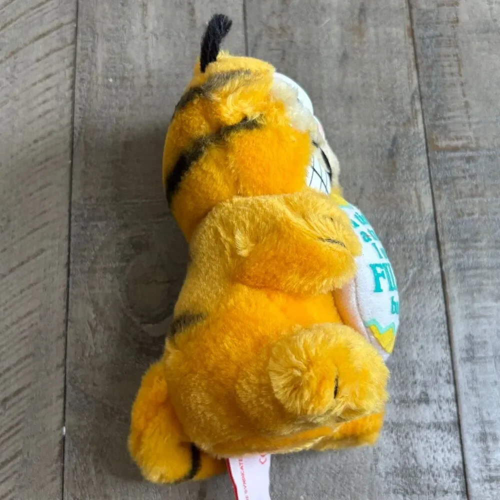 RARE Vintage 1981 Dakin Garfield Easter Egg Plush – Stuffed Animal